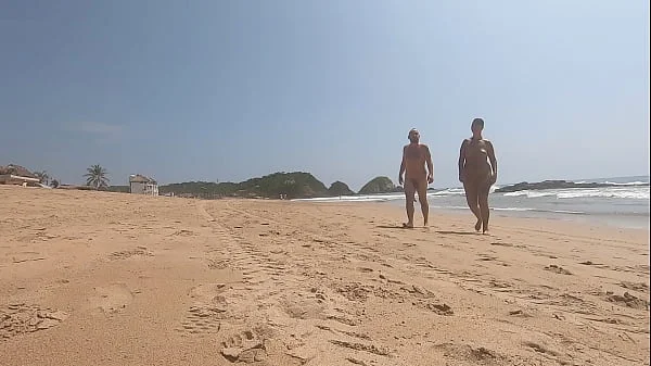 Walking nude freely & having fun on public nudist beach