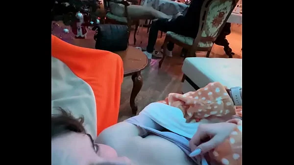 How to relax in the new year - Darcy Dark & Azumi Liu & Kira Stone