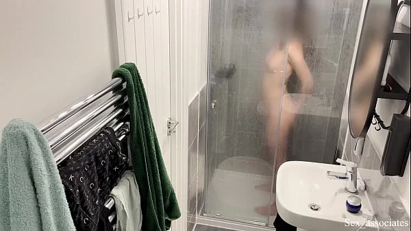 OMG! I didn't know arab girls do that. I caught a Muslim arab girl in hijab masturbating in the shower.