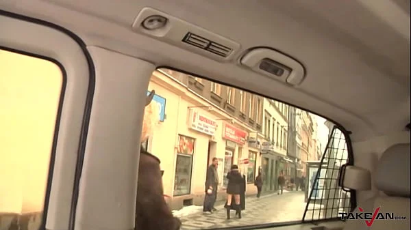 Laura and Uma fucking amateur guy in the car