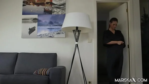 MARISKAX Cathy Heaven gets her holes massaged