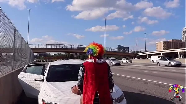 Gibby The Clown Fucks Juicy Tee On Atlanta’s Most Popular Highway