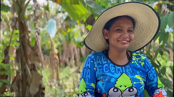 ENCUENTRO A CAMPESINA NOBLE Y LA PONGO A MAMAR A CAMBIO DE UN TELEFONO
