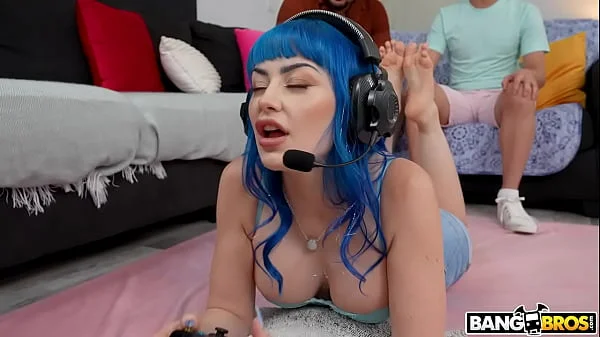 Gamer Girl Takes Dick