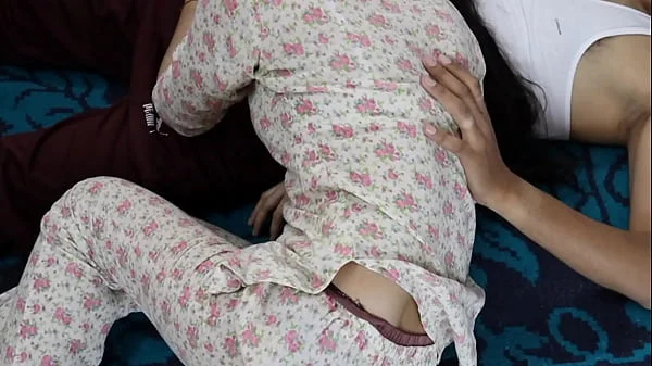 Indian Hot Family Sex With Hindi HD Desi Porn Video