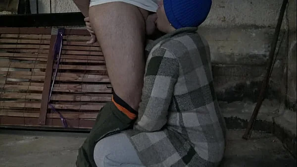 big ass french amateur whore has anal sex in abondoned building