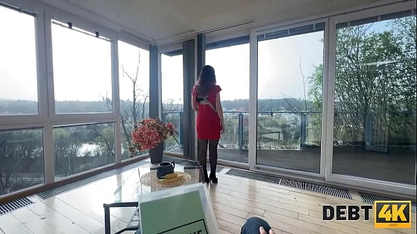 DEBT4k. Sex & Surprises