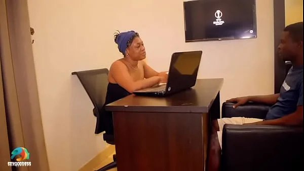 Madam fucking an employee in her office