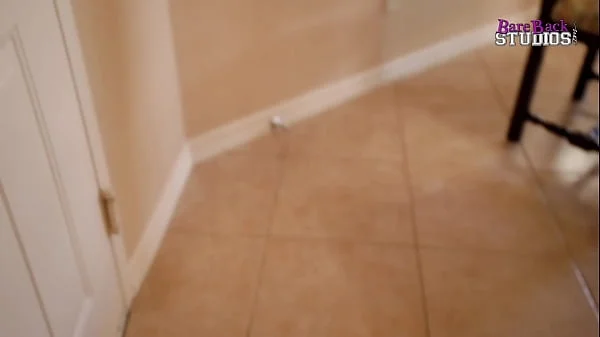 Kitten Latenight - Accidentally Walked In On My Naked Stepmom