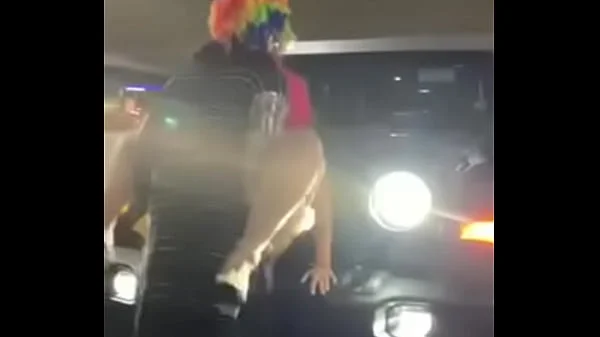 Pink hair whore gets pounded on jeep