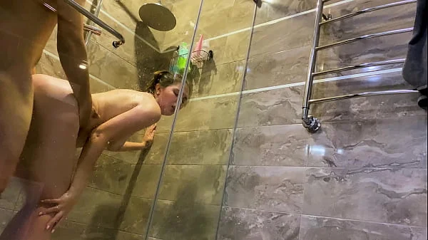A young pervert looked at his stepmother in the shower