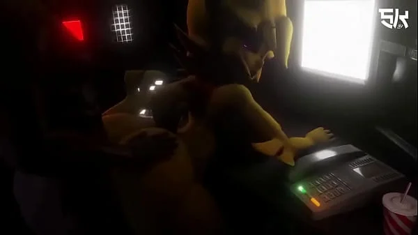 Fucking chica hard while Ignoring phone